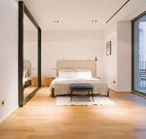 Helles und hochwertig möbliertes Apartment mit Balkon - Frankfurt am Main Innenstadt 1