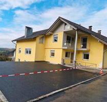 Haus zu vermieten - 1.700,00&nbsp;EUR Kaltmiete, ca.&nbsp; 300,00&nbsp;m&sup2; in Thyrnau (PLZ: 94136)