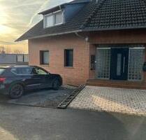 Großräumige-4-Zimmer-Wohnung mit 139m² Wohnfläche in Kranüchel - Much