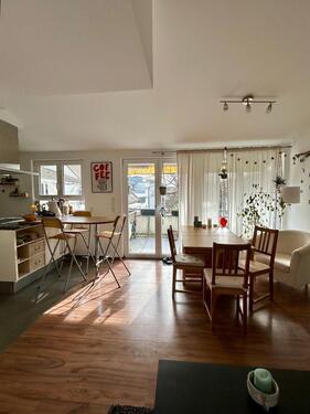 Foto - Attraktive 2,5-Zimmer Dachgeschosswohnung in Zähringen ab 01.05.