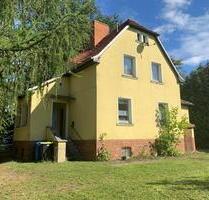 Großes Grundstück mit Haus und Doppelgarage in 15374 Müncheberg Großes Grundstück mit Haus und Doppelgarage in 15374 Müncheberg