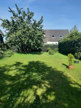 Foto - 2 Jahre befristet - 80 qm-1180EUR warm - gr Garten