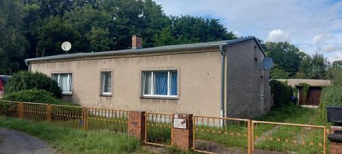 Foto - Sanierungsbedürftiges Haus mit großem Grundstück in Döbern