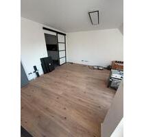 Neu renovierte 2 Zimmer Wohnung Sindelfingen-Maichingen