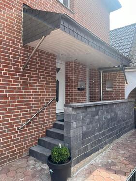 Foto - Modernisiertes Haus – frei und bezugsbereit!