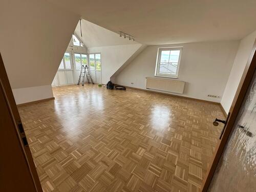Foto - 3-Zimmer Wohnung - 850,00&nbsp;EUR Kaltmiete, ca.&nbsp; 85,00&nbsp;m&sup2;