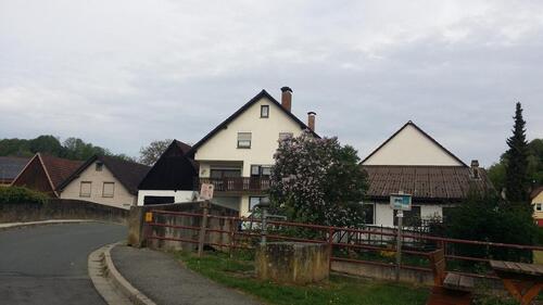 Foto - Weismain 5 Zimmer Dachwohnung Wohnung zu vermieten