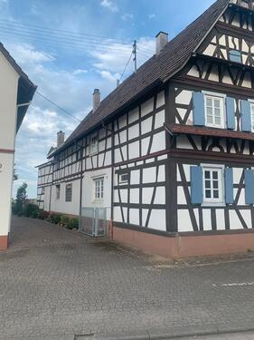 Foto - 8 Zimmer Mehrfamilienhaus, Wohnhaus zum Kaufen in Leimersheim