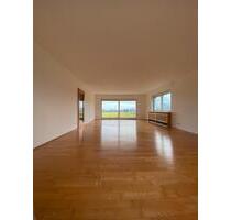 Ennigerloh, Wohnung 100 qm mit Balkon und Einbauküche