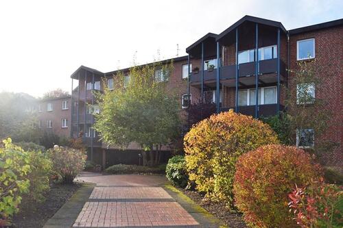 Foto - Moderne 2,5-Zimmer-Wohnung mit Balkon & Garage – zentral & ruhig