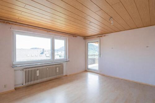 Foto - 3,5-Zimmer OG-Wohnung in 74405 Gaildorf zu vermieten - Mit Balkon