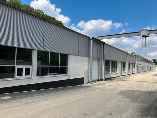 Foto - Gewerbe- Lagerhalle - 1.329,00&nbsp;EUR Kaltmiete, ca.&nbsp; 3,00&nbsp;m&sup2;