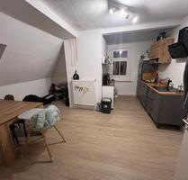 3 Raum Wohnung - 930,00&nbsp;EUR Kaltmiete, ca.&nbsp; 98,00&nbsp;m&sup2; in Arnstadt (PLZ: 99310)