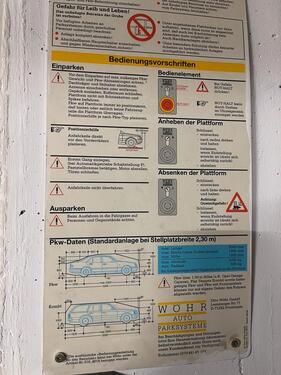 Foto - Tiefgaragenstellplatz in zentraler Lage – Friedenstraße Würzburg