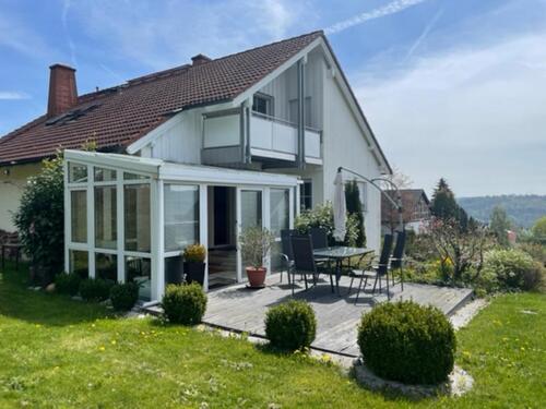 Foto - Gartenwohnung mit Traumblick - 995,00&nbsp;EUR Kaltmiete, ca.&nbsp; 112,00&nbsp;m&sup2;