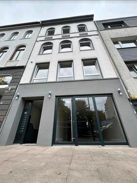 Foto - Frisch sanierte 2-Zimmer-Wohnung – vollmöbliert