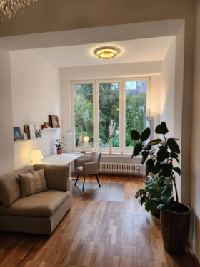 Foto - Heller Altbau-Büroraum in Rüttenscheid - ruhige Bürogemeinschaft