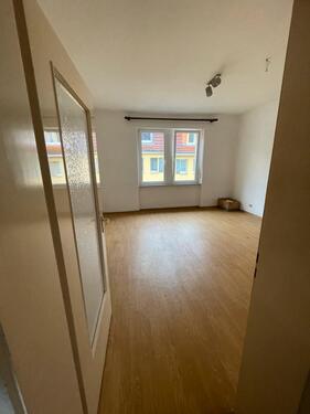 Foto - Großzügige 4-Zimmer-Wohnung in zentraler Lage Schweinfurts