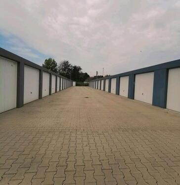 Foto - XL Betongarage in Herne zu vermieten