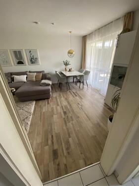 Foto - 2 Zimmer, Küche, Bad - 805,00&nbsp;EUR Kaltmiete, ca.&nbsp; 54,00&nbsp;m&sup2;