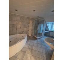 3,5-Zimmer-Wohnung-DG - 560,00&nbsp;EUR Kaltmiete, ca.&nbsp; 80,00&nbsp;m&sup2; in Gelsenkirchen (PLZ: 45899) Gelsenkirchen-West