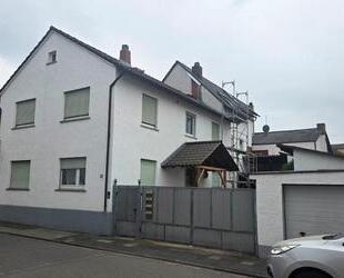 großzügige, helle 4 Zimmer Wohnung in zentraler Lage - Erzhausen