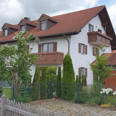 Foto - 4-Zimmer-Wohnung - 890,00&nbsp;EUR Kaltmiete, ca.&nbsp; 110,00&nbsp;m&sup2;