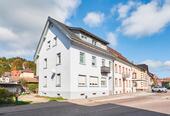 Foto - Attraktive Kapitalanlage: Mehrfamilienhaus (vermietet) mit 3 Wohneinheiten in zentraler Lage in 79215 Elzach
