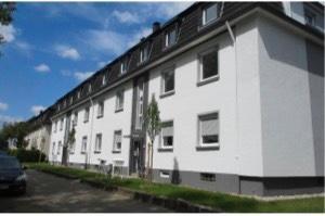 Foto - Charmante 3-Zimmer-Erdgeschosswohnung mit großem Balkon – 84 m²