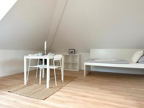 Foto - 1 Zimmer Dachgeschoßwohnung zur Miete in Ladenburg