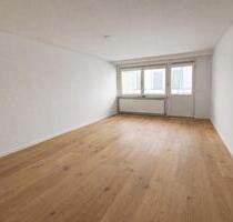 Zentral gelegene renovierte 3-Zimmer-Wohnung – ideal für 3er WG – Erstbezug nach Sanierung - Gießen