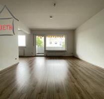 * 3,5 Zimmer-Wohnung mit Aufzug, Loggia und TG - befristet für 24 Monate * - Tamm