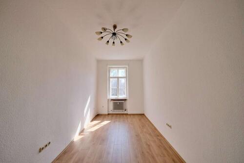 Foto - Urban wohnen am Bahnhof – helle Altbauwohnung mit Charme