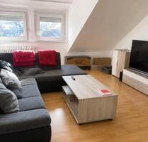 Provisionsfrei: Gut geschnittene 3-Zimmer-Wohnung mit Stellplatz - Esslingen am Neckar Hegensberg