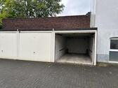Foto - Sichere Einzelgarage in abgeschlossener Hofanlage – mit Tor und Videoüberwachung