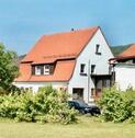 Foto - Schönes Einfamilienhaus mit gr. Grundstück, Garten usw
