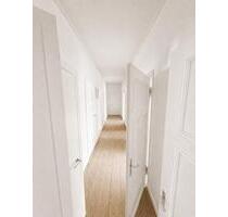 Exklusive Kernsanierte 5-Raum Wohnung mit 125qm - Erfurt