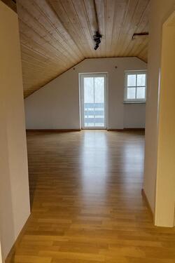 Foto - Vermiete Zweizimmerwohnung im DG