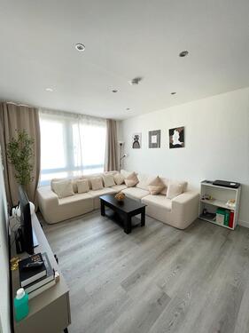 Foto - Helle 3,5-Zimmer-Wohnung in zentraler Lage mit Balkon