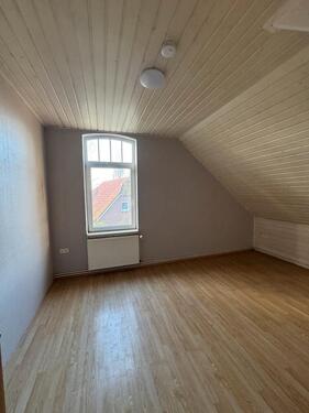 Foto - Helle Dachgeschosswohnung - 595,00&nbsp;EUR Kaltmiete, ca.&nbsp; 70,00&nbsp;m&sup2;