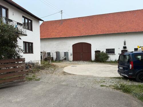 Foto - Hofstelle Wohnhaus Haus mit Nebengebäude Halle Werkstatt