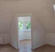 **Über den Baumwipfeln muss der Ausblick wohl traumhaft sein** - Solingen Höhscheid