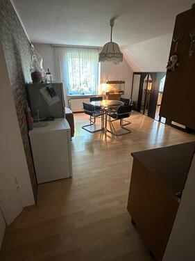 Foto - 4 ZKB Oberwohnung zum 1.2 - 800,00 EUR Kaltmiete,