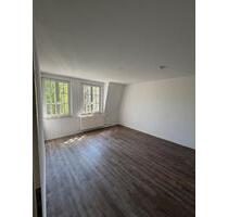Wohnen im Denkmal - Attraktive 2-Zimmer-Dachgeschosswohnung - Duisburg Huckingen