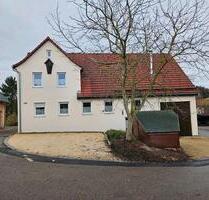 Charmantes ehem. Bauernhaus mit ausbaufähiger Scheune - Aalen Dewangen