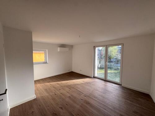 Foto - Zentrale 3-Zi.-Wohnung mit Balkon, Gartennutzung und Stellplatz