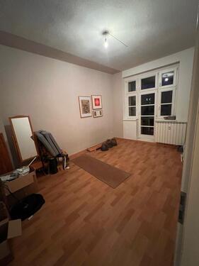 Foto - WG-Zimmer mit Balkon in 3-Raum-Wohnung – perspektivisch 2 Zimmer