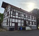 Foto - Fachwerkhaus mit 3 Wohnungen, hohen Räumen und kleiner Scheune