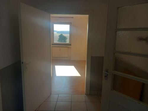 Foto - 3-Zimmer-Wohnung (65 m²) im 2. OG – ab sofort zu vermieten