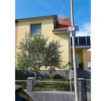 Doppelhaushälfte - 395.000,00 EUR Kaufpreis, ca.  95,00 m² in Bruchsal (PLZ: 76646)